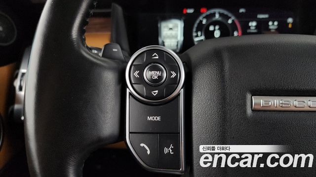 Land Rover Discovery 5 3.0 TD6 HSE Luxury 2018 — фото 19