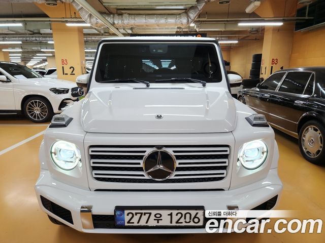 Mercedes-Benz G-Class (W463b) G400d