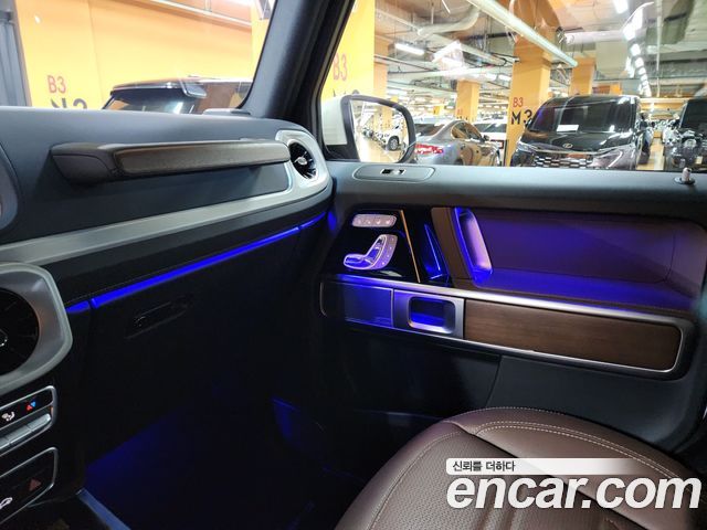 Mercedes-Benz G-Class (W463b) G400d 2021 — фото 19