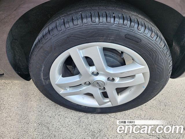 Nissan Cube 1.8 SL Z12 2013 — фото 22