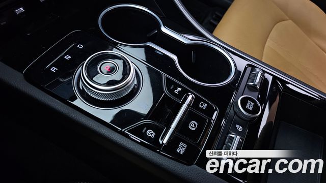 Kia K5 (III) 2.0 Prestige 2022 — фото 9