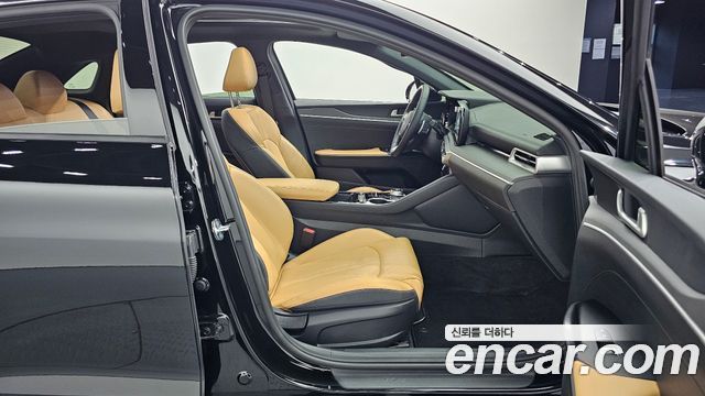 Kia K5 (III) 2.0 Prestige 2022 — фото 11
