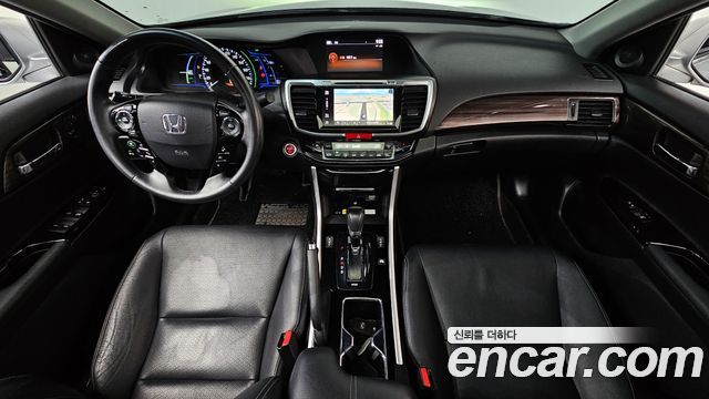 Honda Accord 2.0 Hybrid 9th 2017 — фото 7