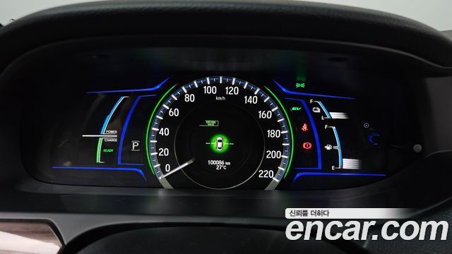 Honda Accord 2.0 Hybrid 9th 2017 — фото 8