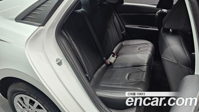 Hyundai Avante (CN7) 1.6 Smart 2021 — фото 26