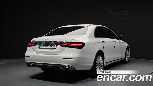 Mercedes-Benz E-Class (W213) E250 Exclusive 2022 — фото 2