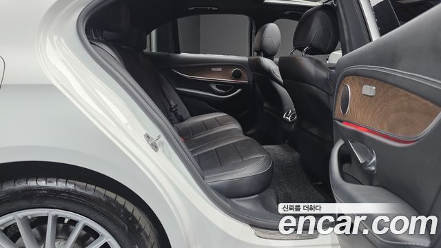 Mercedes-Benz E-Class (W213) E250 Exclusive 2022 — фото 15