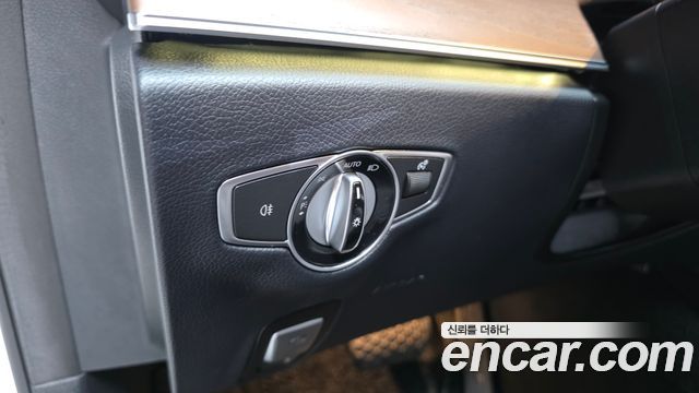 Mercedes-Benz E-Class (W213) E250 Exclusive 2022 — фото 23