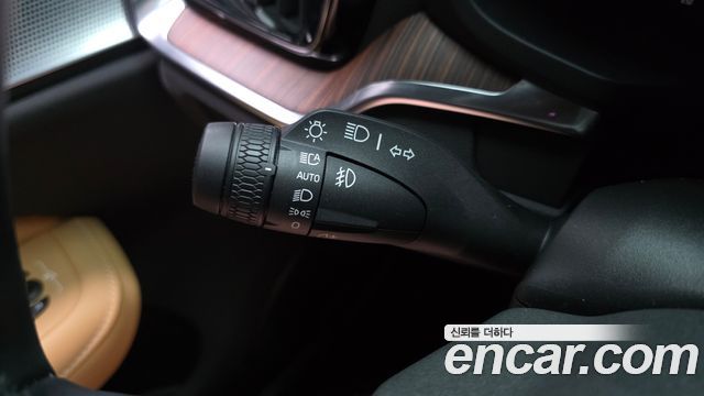 Volvo S60 (III) B5 Ultimate Bright 2024 — фото 35