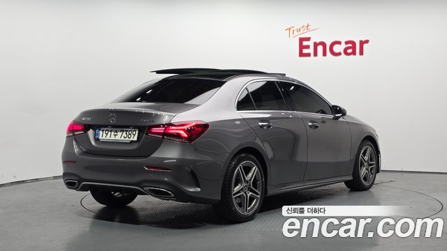 Mercedes-Benz A-Class (W177) A250 4MATIC Sedan 2023 — фото 2