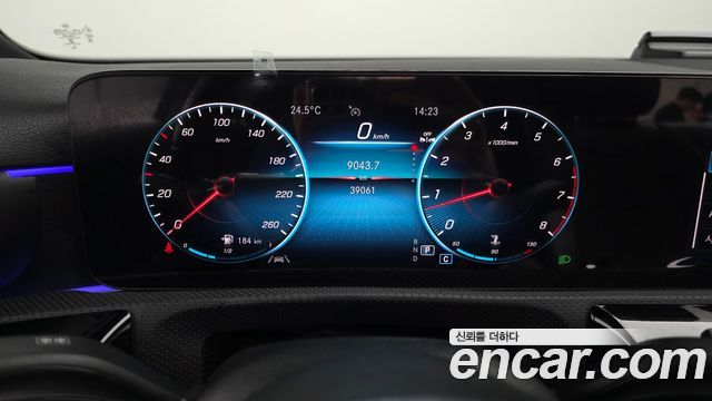 Mercedes-Benz A-Class (W177) A250 4MATIC Sedan 2023 — фото 8
