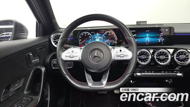 Mercedes-Benz A-Class (W177) A250 4MATIC Sedan 2023 — фото 16