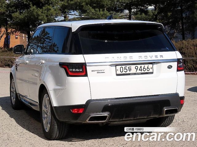 Land Rover Range Rover Sport (II) 3.0 SDV6 HSE 2018 — фото 3