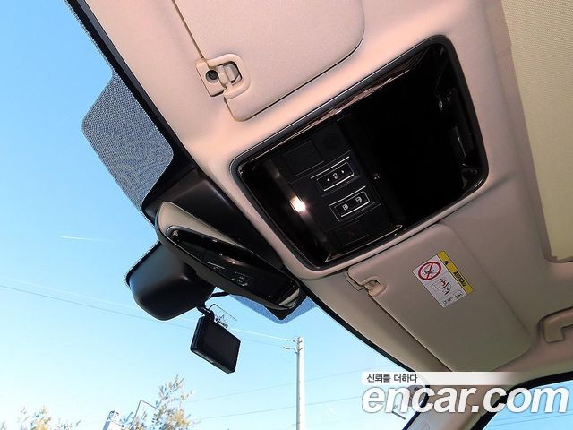 Land Rover Range Rover Sport (II) 3.0 SDV6 HSE 2018 — фото 19