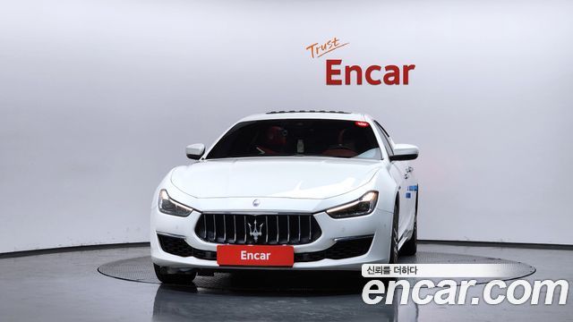 Maserati Ghibli 3.0 Diesel GranLusso 3rd 2018 — фото 3