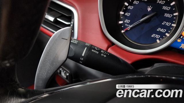 Maserati Ghibli 3.0 Diesel GranLusso 3rd 2018 — фото 30