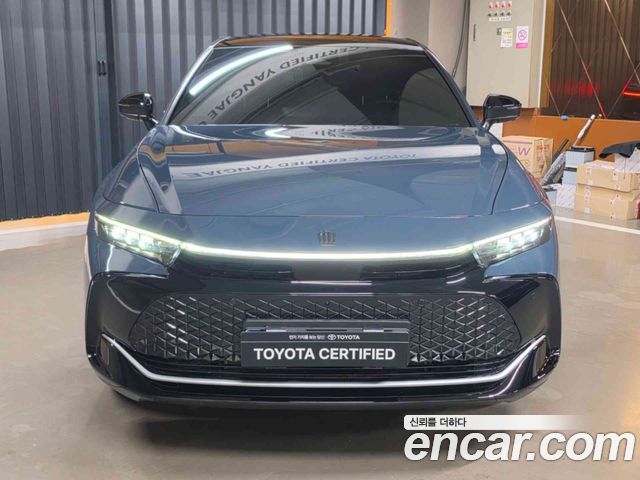 Toyota Crown Crossover 2.4 4WD Dual Boost HYbrid 2026 — фото 3
