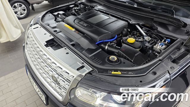 Land Rover Range Rover (IV) 4.4 SDV8 Vogue SE DIESEL 2014 — фото 6