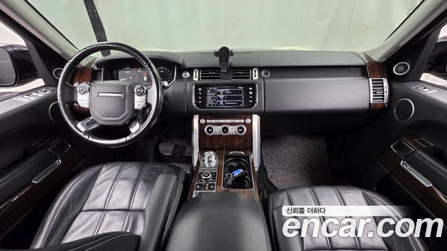 Land Rover Range Rover (IV) 4.4 SDV8 Vogue SE DIESEL 2014 — фото 7