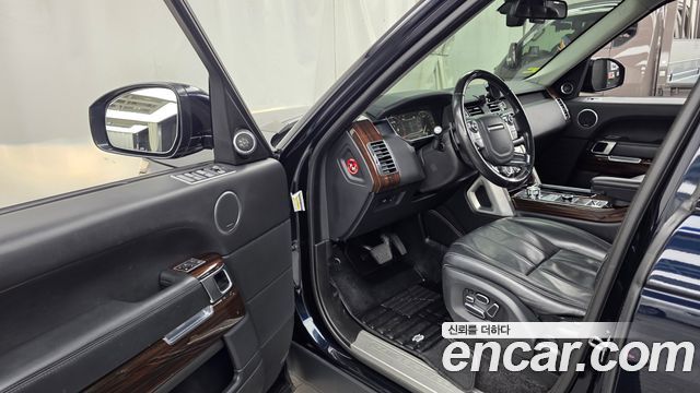 Land Rover Range Rover (IV) 4.4 SDV8 Vogue SE DIESEL 2014 — фото 10