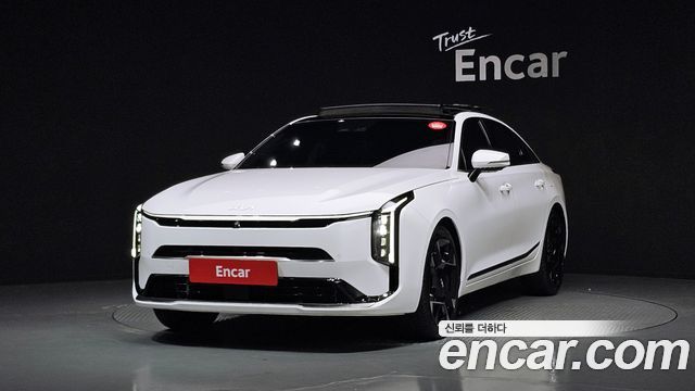 Kia K8 2.5 Gasoline 2WD Signature 2025 — фото 1
