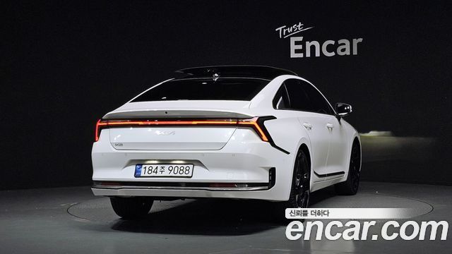 Kia K8 2.5 Gasoline 2WD Signature 2025 — фото 2