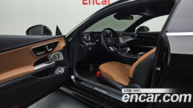 Mercedes-Benz CLE-Class (C236) CLE450 4MATIC Coupe 2025 — фото 10