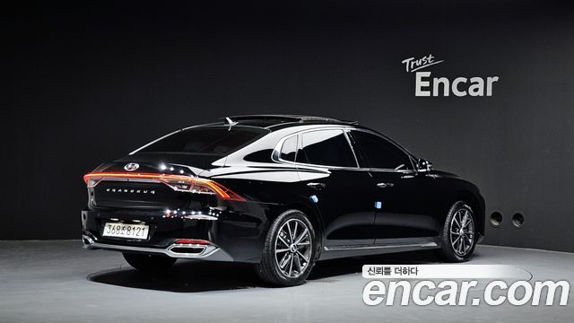 Hyundai Grandeur (IG) 2.5 Le Blanc 2023 — фото 2