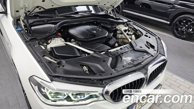 BMW 5 Series (G30) 520d M Sport Package Plus 2020 — фото 6