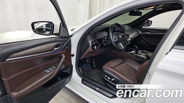 BMW 5 Series (G30) 520d M Sport Package Plus 2020 — фото 10
