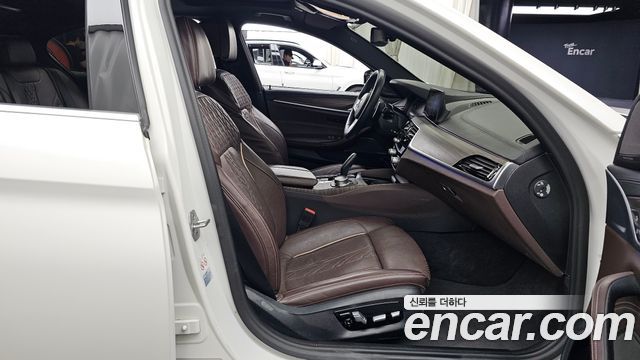 BMW 5 Series (G30) 520d M Sport Package Plus 2020 — фото 11