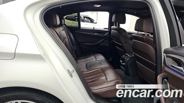 BMW 5 Series (G30) 520d M Sport Package Plus 2020 — фото 12