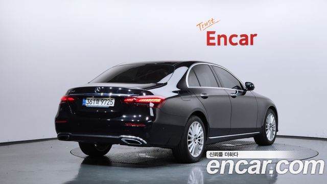 Mercedes-Benz E-Class (W213) E250 Exclusive 2021 — фото 2