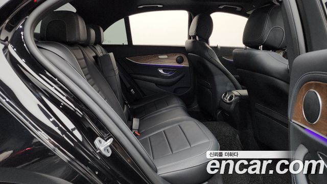 Mercedes-Benz E-Class (W213) E250 Exclusive 2021 — фото 11