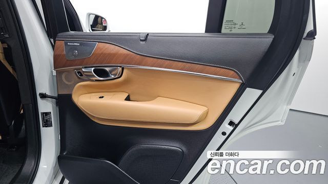 Volvo XC90 (II) T6 Inscription 2018 — фото 27
