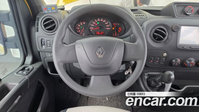 Renault Korea Master School Bus 15-Seater 2020 — фото 17