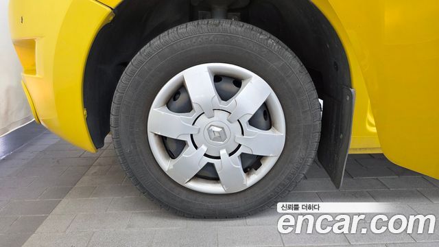 Renault Korea Master School Bus 15-Seater 2020 — фото 32