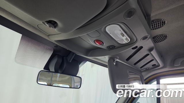 Renault Korea Master School Bus 15-Seater 2020 — фото 33