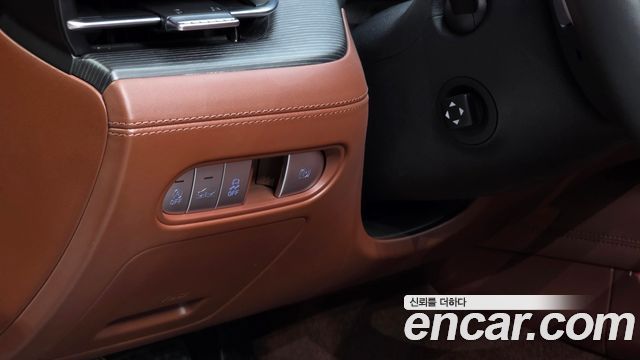 Genesis G90 (RS4) Gasoline 3.5 Turbo AWD 2022 — фото 15
