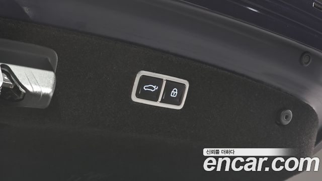 Genesis G90 (RS4) Gasoline 3.5 Turbo AWD 2022 — фото 20