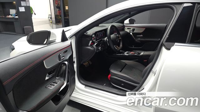 Mercedes-Benz CLA-Class (C118) CLA250 4MATIC 2025 — фото 10
