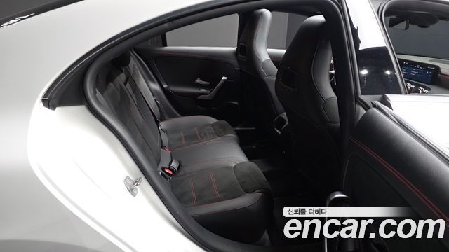 Mercedes-Benz CLA-Class (C118) CLA250 4MATIC 2025 — фото 11