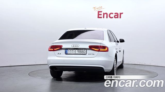 Audi A4 2.0 TDI B8 2013 — фото 4