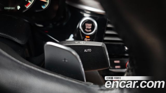 BMW 5 Series (G30) 530i xDrive M Sport Package Plus 2018 — фото 17