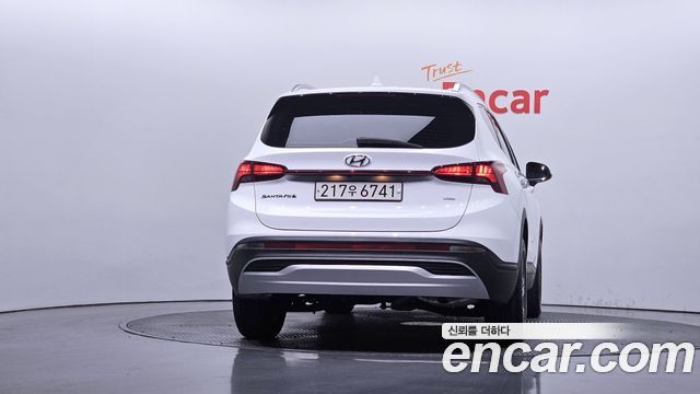 Hyundai Santa Fe Gasoline 2.5T 4WD Prestige 2021 — фото 4