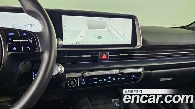 Hyundai Ioniq 6 Long Range Exclusive + 2023 — фото 12