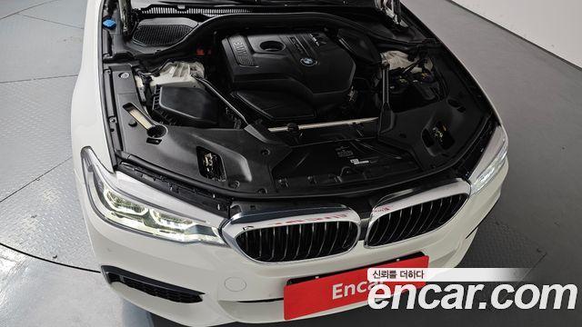 BMW 5 Series (G30) 530i M Sport Package 2018 — фото 6