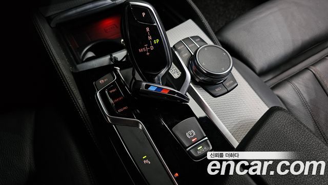 BMW 5 Series (G30) 530i M Sport Package 2018 — фото 9