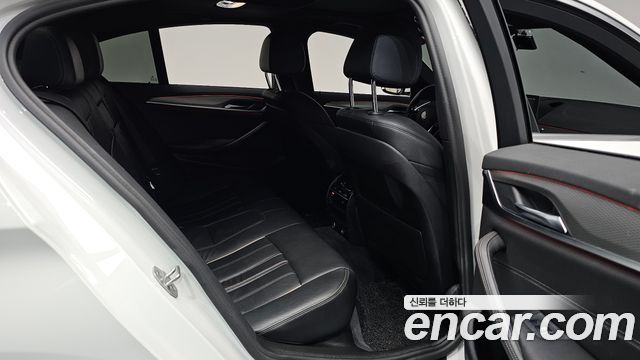 BMW 5 Series (G30) 530i M Sport Package 2018 — фото 11