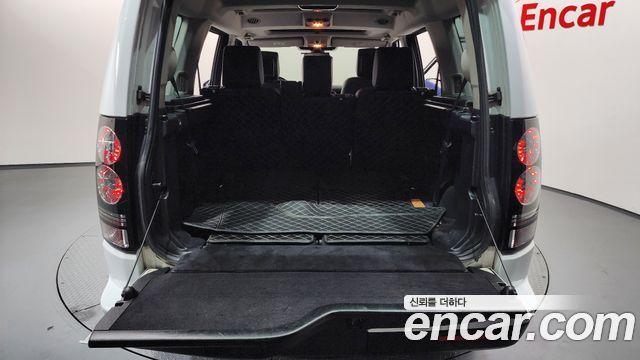Land Rover Discovery 4 3.0 SDV6 HSE 2016 — фото 19